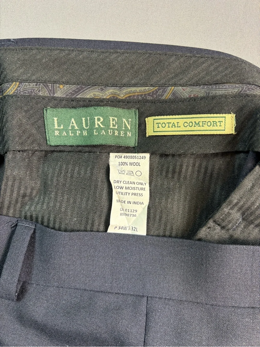 Ralph Lauren 100% Wool Dress Pants Size 34x32 in pristine condition.